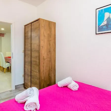 Tatil Evi Kapetana Bepa Dvor *